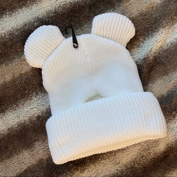 BAD BUNNY Beanie - Picture 1 of 5